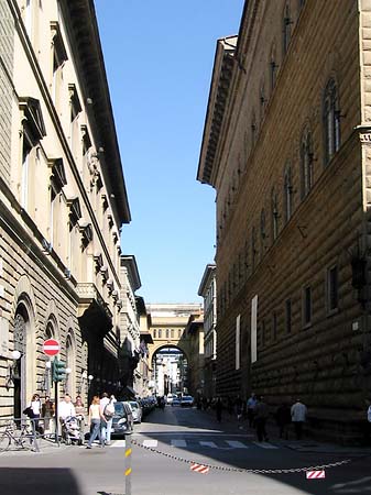 Fotos Einkaufen am Via del Calzaiuoli | Florenz