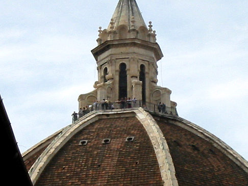 Foto Weg zur Piazza della Signora